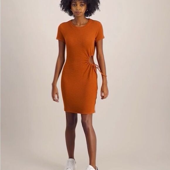 And now this Dress 2Xl size  NWT dust orange color - Picture 1 of 8